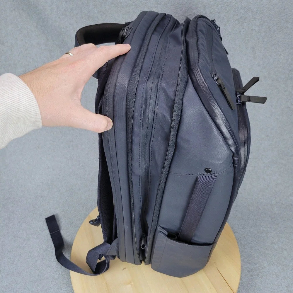 Nomatic 20L Travel Pack Backpack Unisex 20L Navy Blue Water Resistant Techwear